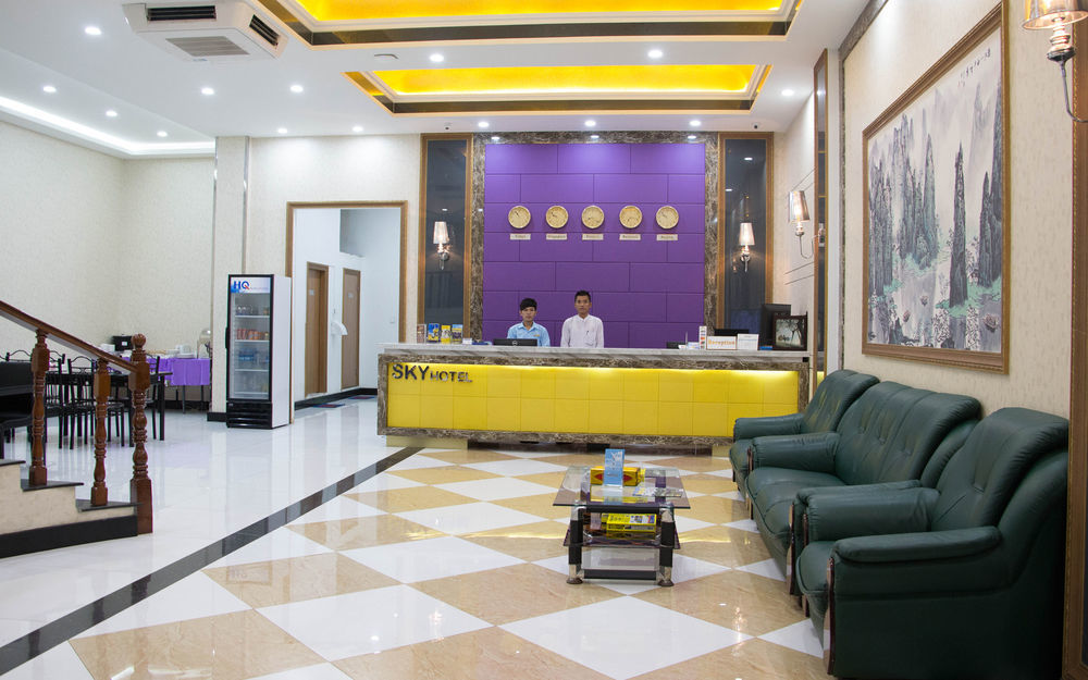 Sky Hotel Chinatown Yangon Exterior foto