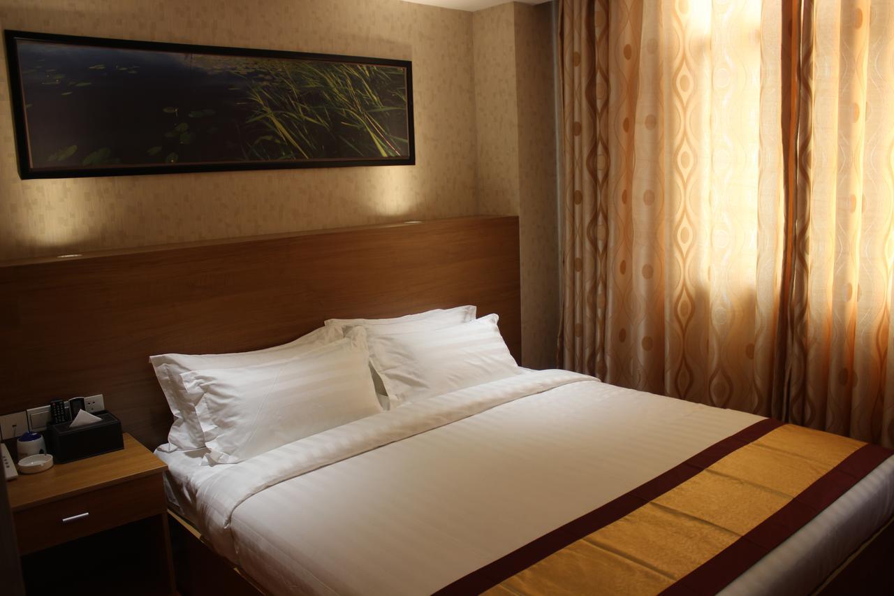 Sky Hotel Chinatown Yangon Exterior foto